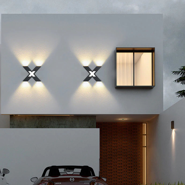 Lyra – Applique murale LED extérieure étanche en forme de X