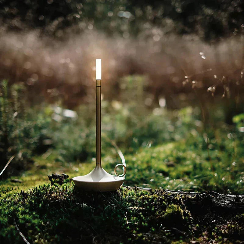 Lumivo – Lampe de Table LED Élégante pour Bureau et Chambre