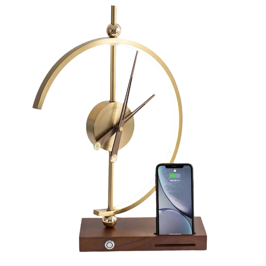 LUMIXO – Moderne wandklok met LED-verlichting en draadloze oplader, perfect voor elk interieur.