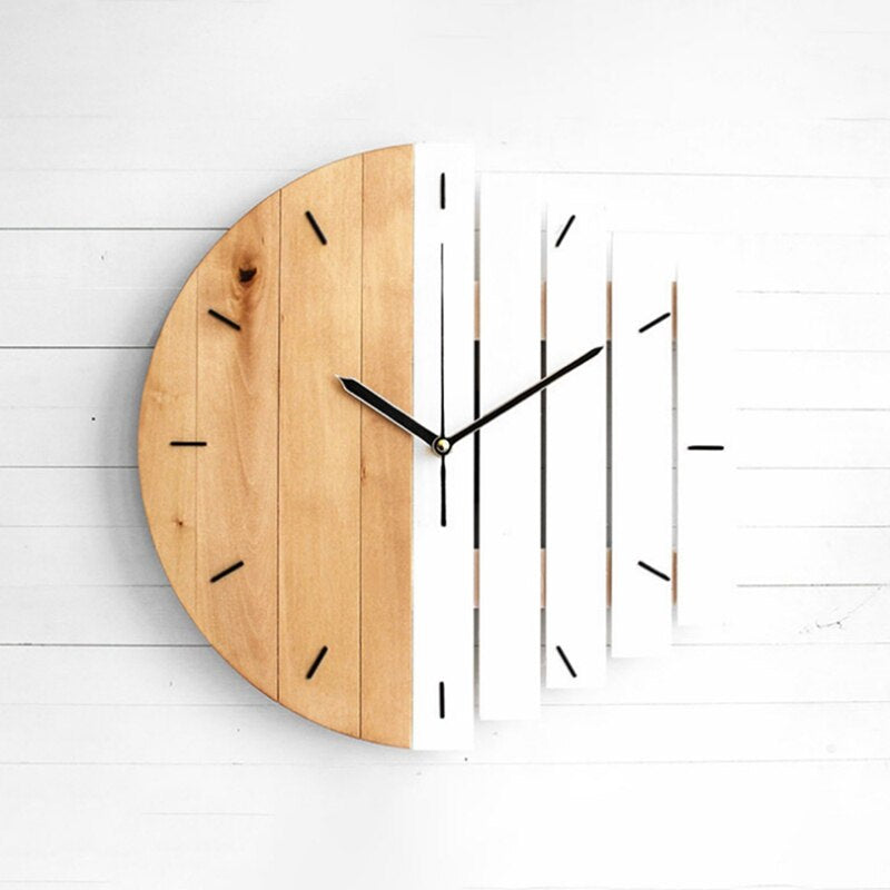 Lunara - Grande horloge murale en bois au design naturel