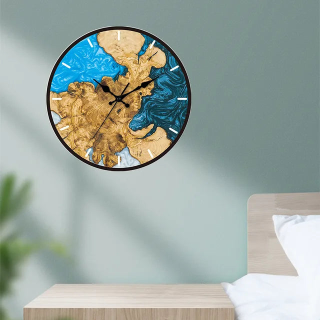 Tranzora – Horloge murale transparente au design moderne
