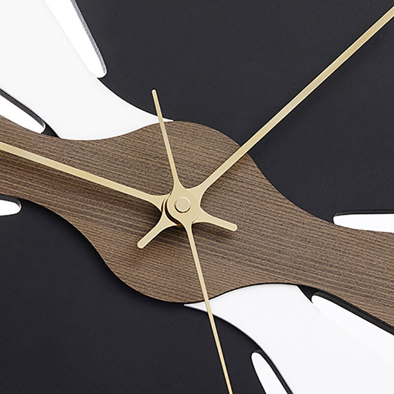 Varion - Grande horloge murale élégante au design moderne