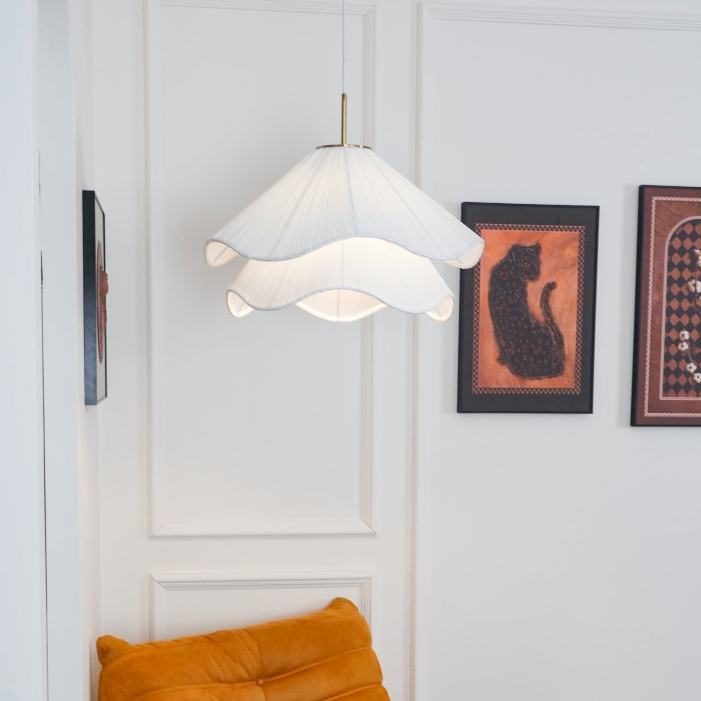 Bloomora - Elegant flower-shaped designer ceiling light
