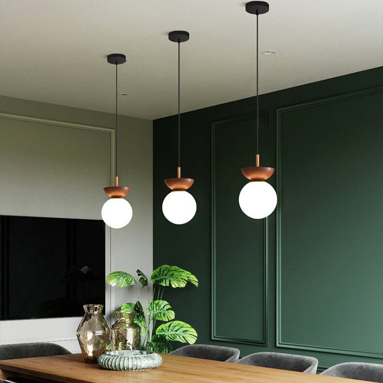 Koyari – Minimalist Wooden Ceiling Light for a Warm Atmosphere