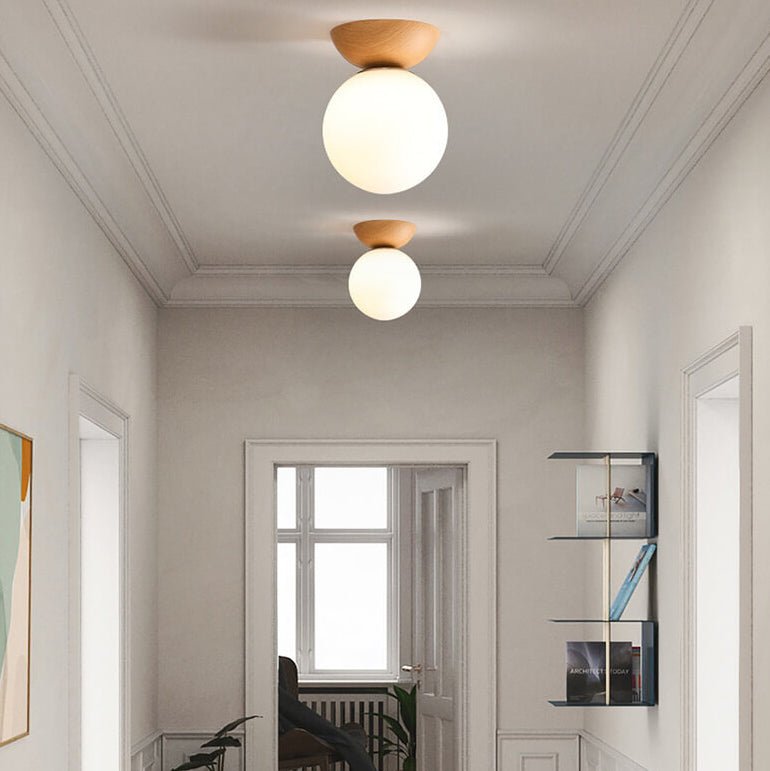 Koyari – Minimalist Wooden Ceiling Light for a Warm Atmosphere