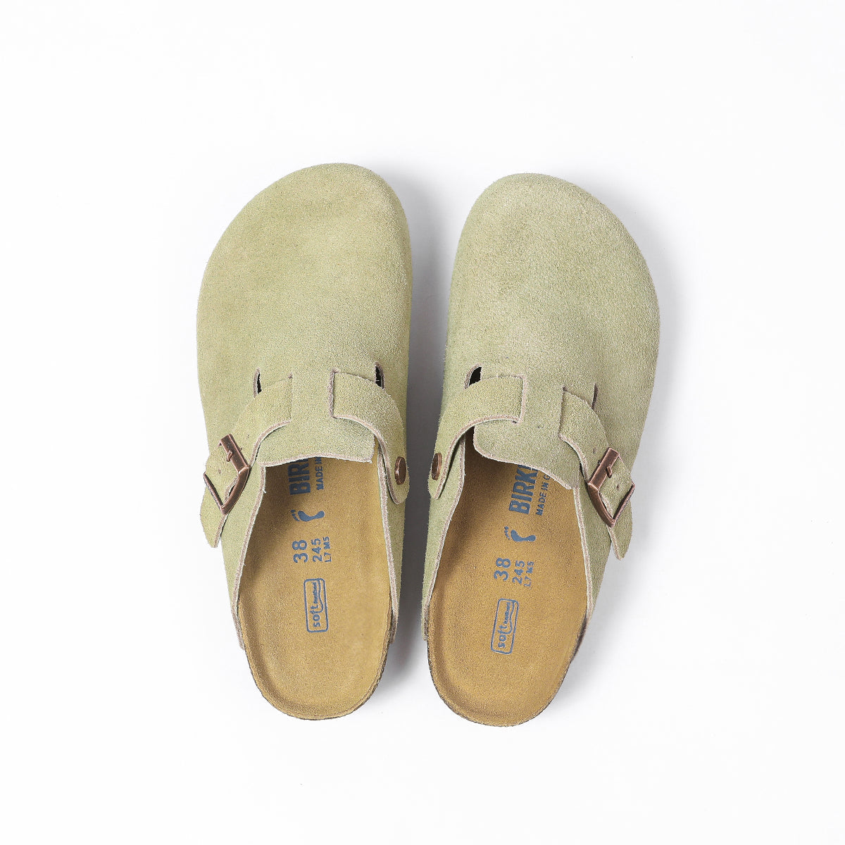 Birkenstock Boston Classic Sabots en Daim Olive Clair