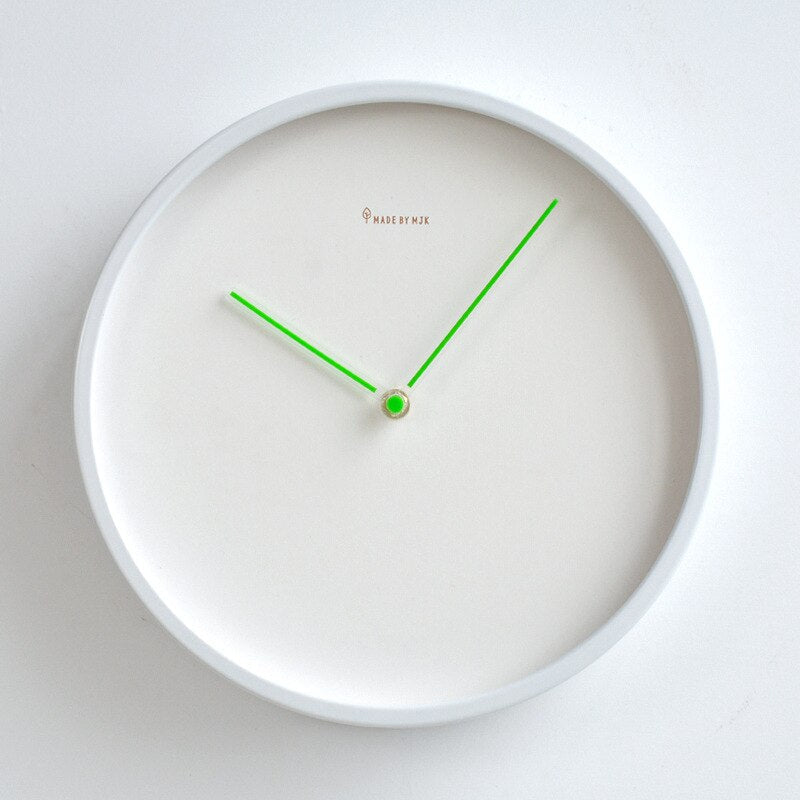 Lorena - Horloge murale minimaliste et élégante
