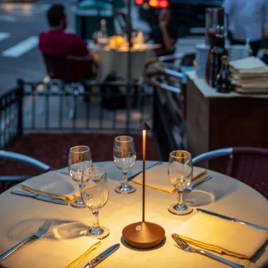 Lumena – Lampe de Table LED Moderne pour Ambiance et Style