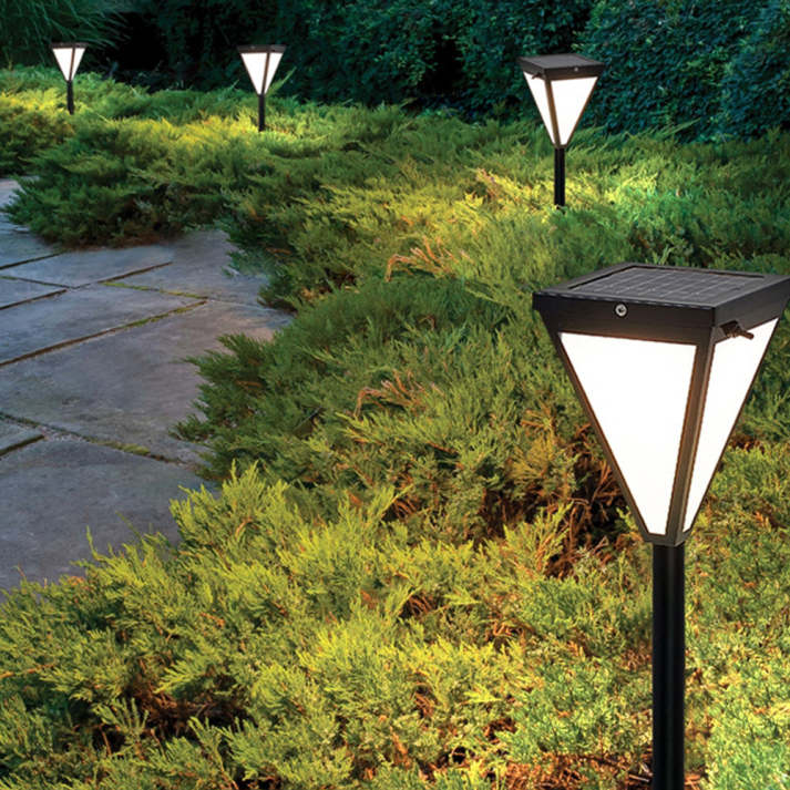 Lumiro – Modern solar lamp for elegant garden lighting