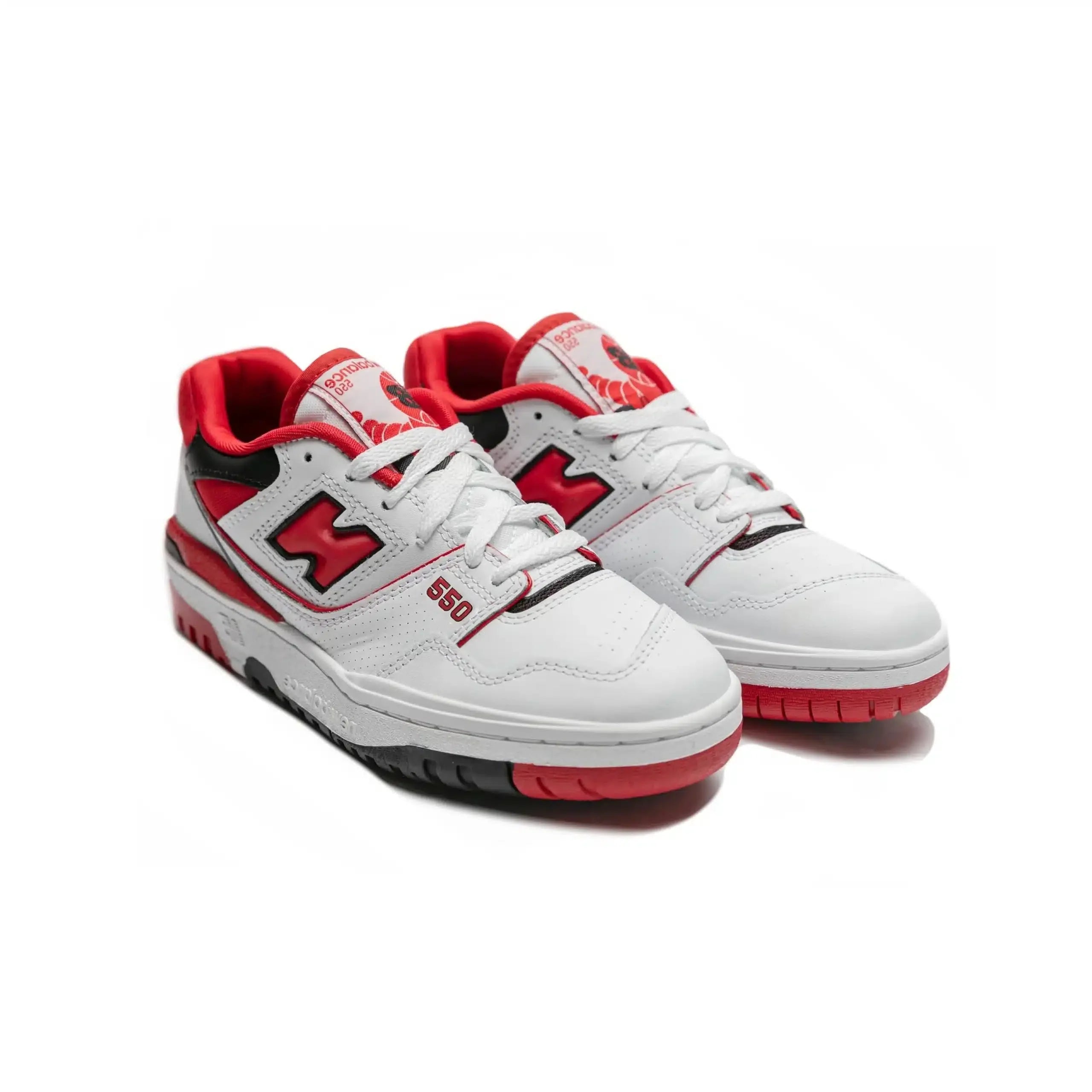Baskets de basket-ball New Balance 550 pour homme - Blanc, rouge et noir, style rétro
