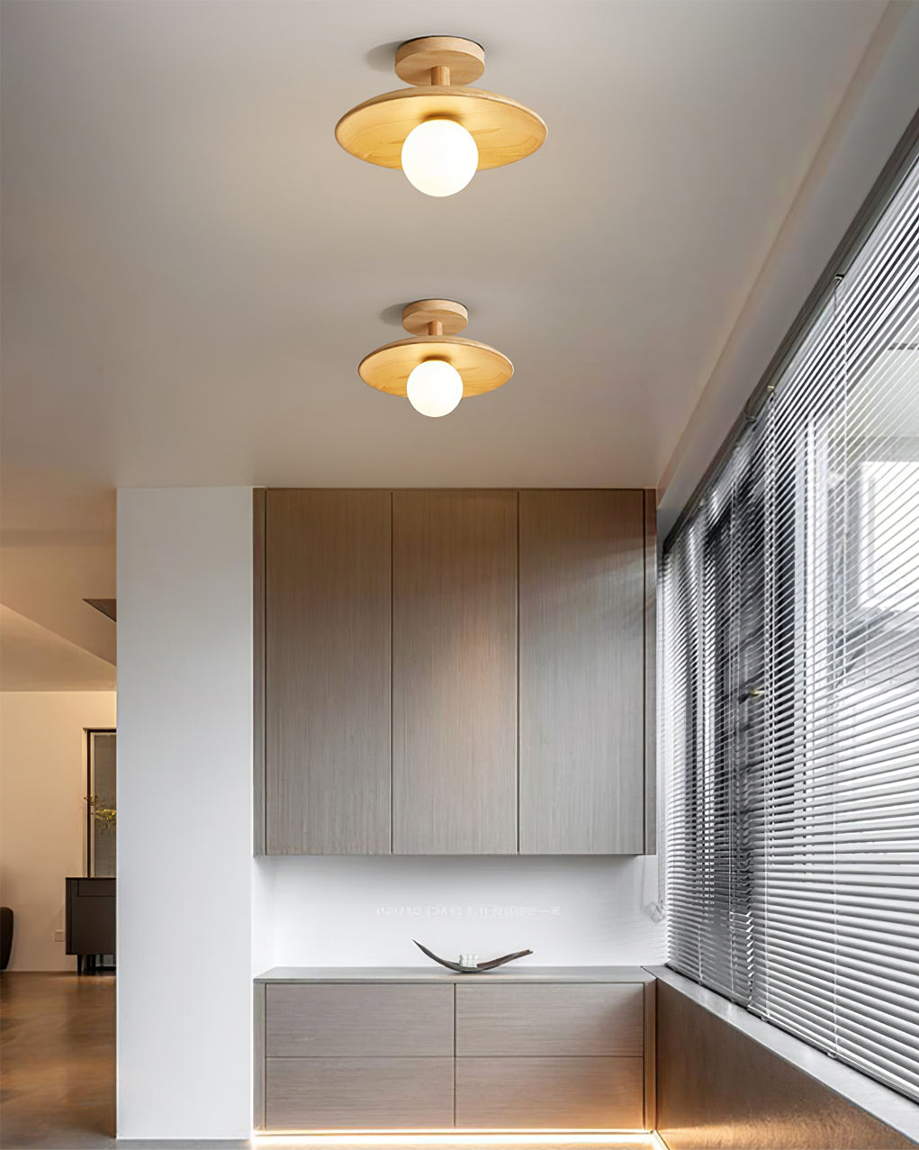 Véluna – Sleek LED ceiling light with modern design
