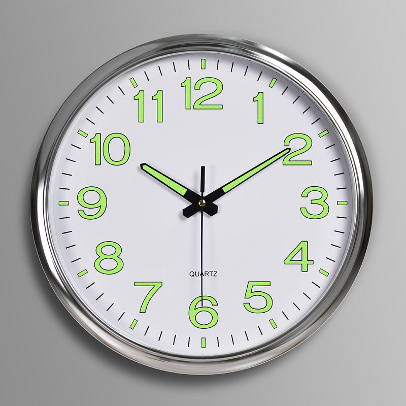 Velluno – Silent wall clock with LED lighting