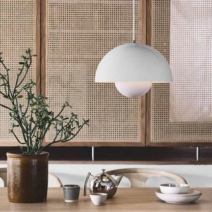 Veltora – Enameled glass pendant for an elegant atmosphere