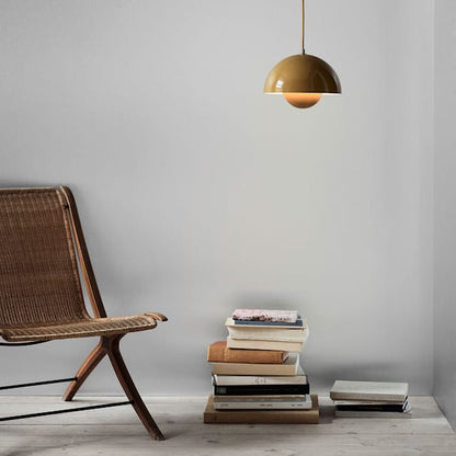 Veltora – Enameled glass pendant for an elegant atmosphere