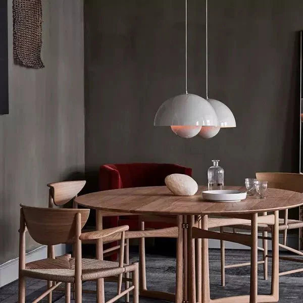 Veltora – Enameled glass pendant for an elegant atmosphere