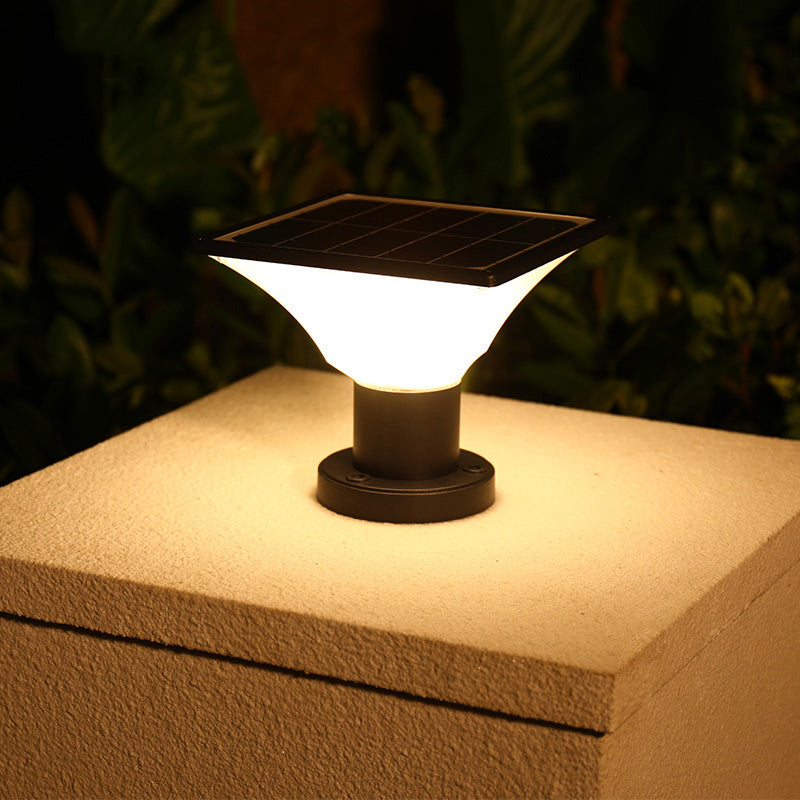 Vivora – Modern solar lamp for a warm garden
